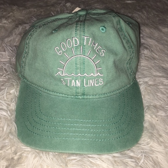 Time and Tru Accessories - NWT. Hat.